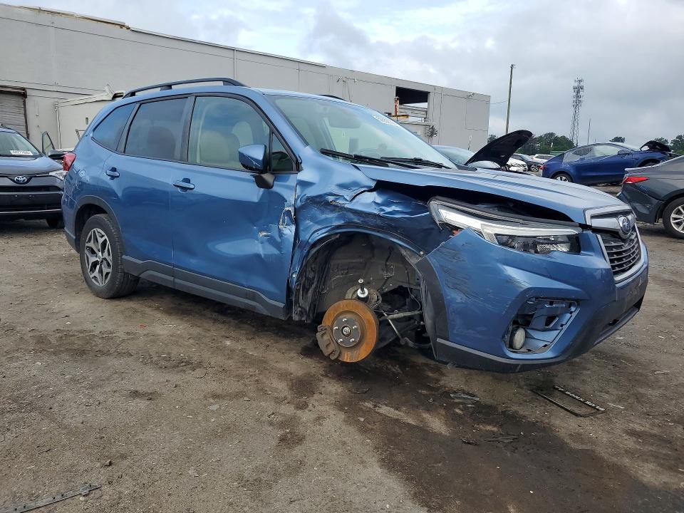 2021 Subaru Forester VIN JF2SKAFC2MH435394 COPART salvage auction — FRONT END, Va - Cert Of Title - Salvage, sold $3,350 on 2026-07-22 (photo 4)