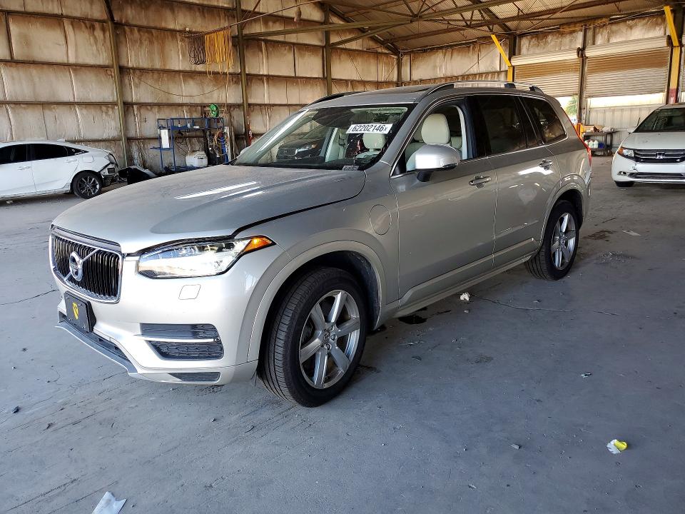 2016 Volvo Xc90 VIN YV4BC0PK1G1078991 COPART salvage auction — MINOR DENT/SCRATCHES, Az - Certificate Of Title (P), sold $1,500 on 2026-08-05 (photo 1)