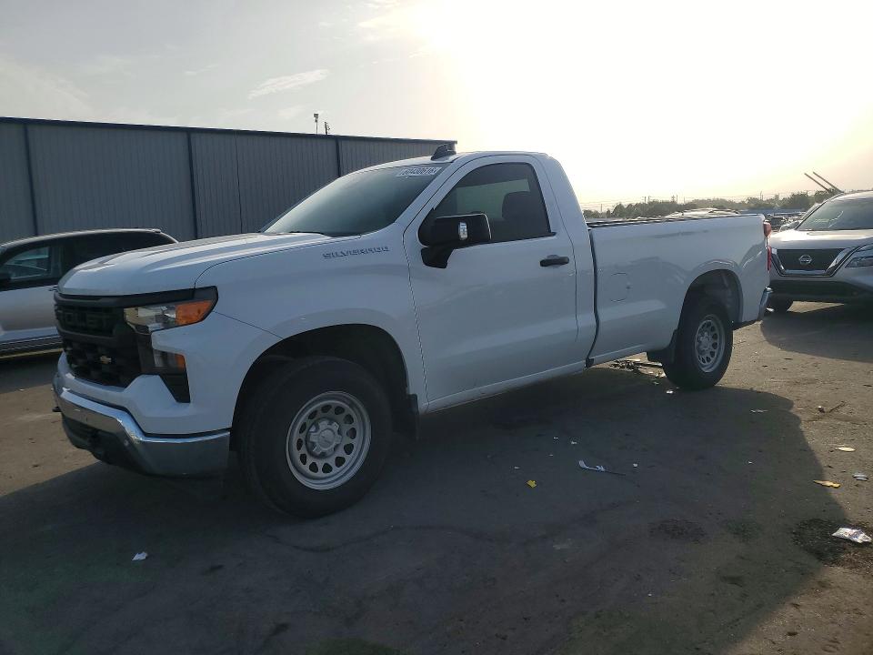 2024 Chevrolet Silverado VIN 3GCNAAEK3RG137896 COPART salvage auction — MINOR DENT/SCRATCHES, Fl - Certificate Of Title (P), sold $11,900 on 2026-08-26 (photo 1)