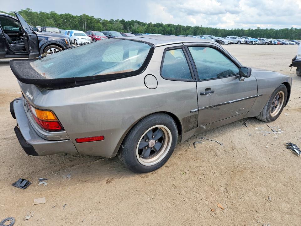 1985 Porsche 944 VIN WP0AA0948FN453947 COPART salvage auction — NORMAL WEAR, SC - CERTIFICATE OF TITLE, sold $1,600 on 2026-07-27 (photo 3)