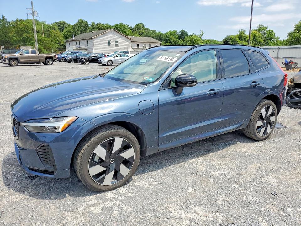 2025 Volvo Xc60 VIN YV4H60RC8S1018013 COPART salvage auction — ROOF, Pa - Certificate Of Salvage, sold $7,500 on 2026-07-23 (photo 1)
