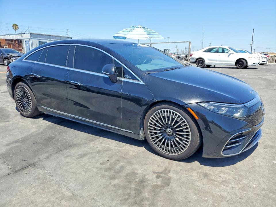 2022 Mercedes-benz VIN W1KCG4EB2NA006576 COPART salvage auction — NORMAL WEAR, Ca - Certificate Of Title (P), sold $23,800 on 2026-08-05 (photo 4)