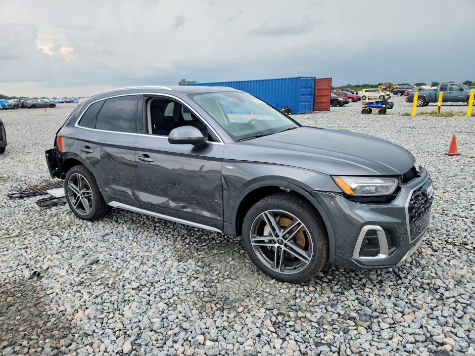 2021 Audi Q5 VIN WA1G2AFY8M2067588 COPART salvage auction — FRONT END, Fl - Cert Of Title Slvg Rebuildable, sold $10,400 on 2026-08-28 (photo 4)