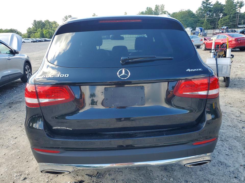 2017 Mercedes-benz Glc VIN WDC0G4KB7HF196636 COPART salvage auction — MINOR DENT/SCRATCHES, MA - CERTIFICATE OF TITLE, sold $6,500 on 2026-08-13 (photo 6)