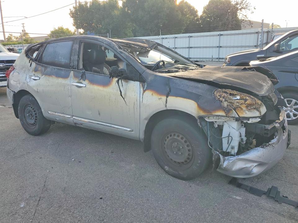 2015 Nissan Rogue VIN JN8AS5MT1FW165310 COPART salvage auction — BURN, OH - CERT OF TITLE-SALVAGE, sold $90 on 2026-07-15 (photo 4)