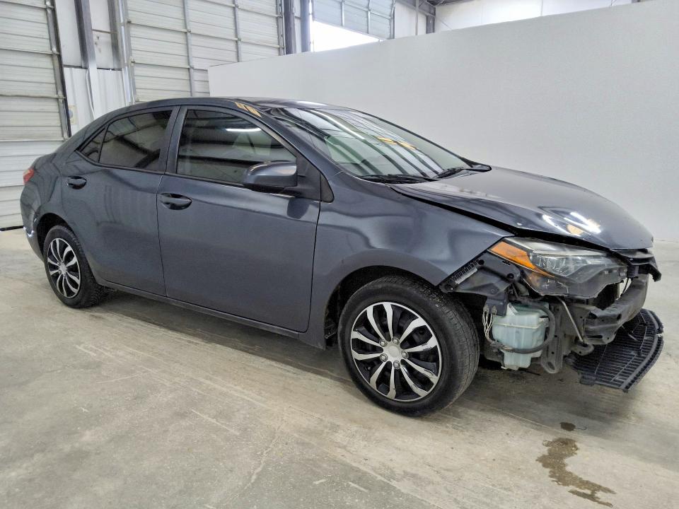 2019 Toyota Corolla VIN 5YFBURHE6KP925358 COPART salvage auction — FRONT END, TX - CERTIFICATE OF TITLE, sold $3,100 on 2026-07-28 (photo 4)