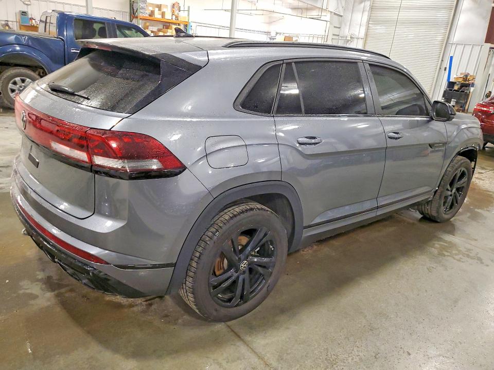 2025 Volkswagen Atlas cross sport VIN 1V2AE2CA1SC206160 COPART salvage auction — FRONT END, Mn - Cert Of Title-Salvage, sold $16,000 on 2026-08-17 (photo 3)