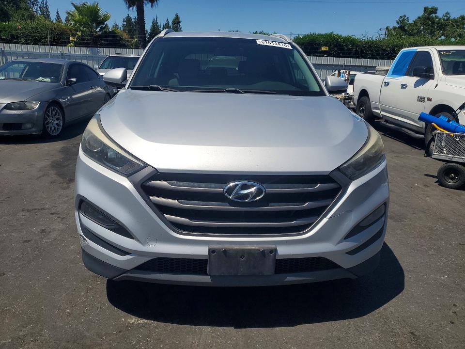 2016 Hyundai Tucson VIN KM8J33A23GU156951 COPART salvage auction — MECHANICAL, Ca - Dis/Dlr/Exp Only Clean Title, sold $1,550 on 2026-07-30 (photo 5)