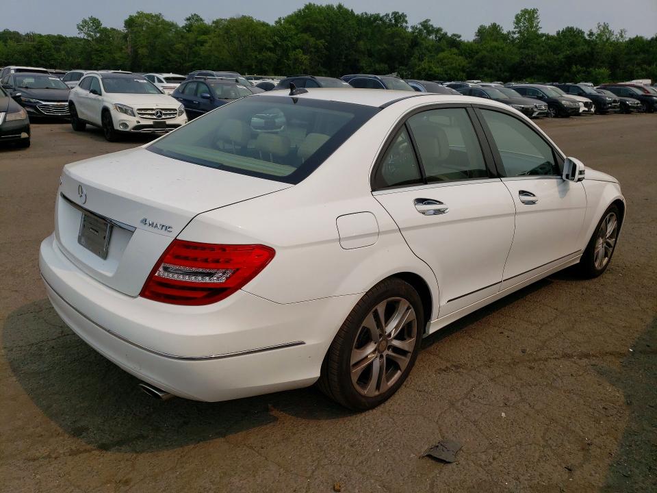 2014 Mercedes-benz C-klasse VIN WDDGF8ABXER302674 COPART salvage auction — FRONT END, Ct - Cert Of Title-Salvage, sold $550 on 2026-07-31 (photo 3)