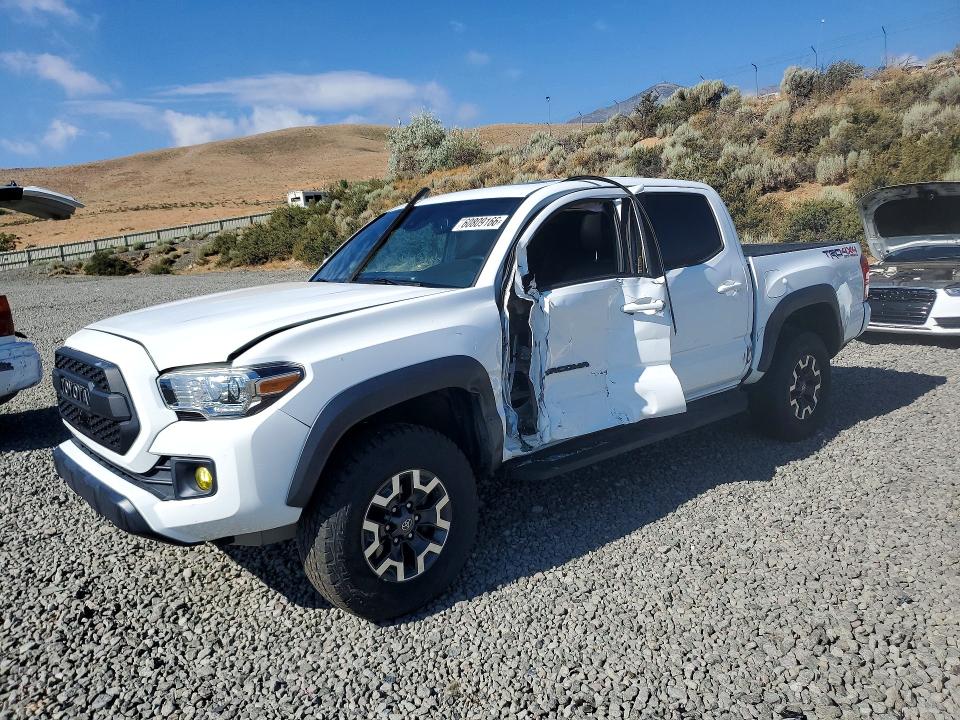 2019 Toyota Tacoma VIN 3TMCZ5AN6KM237635 — COPART salvage auction photo