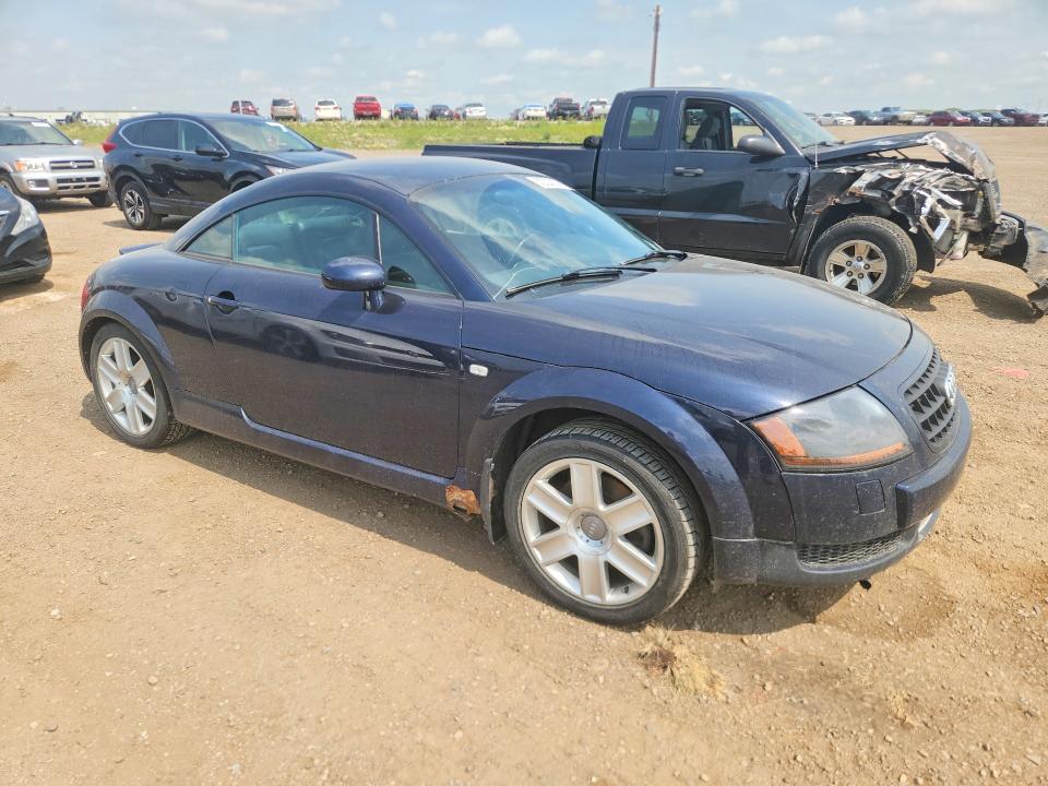 2003 Audi Tt quattro VIN TRUWT28NX31003831 COPART salvage auction — REAR END, AB - BOS - SALVAGE, sold $400 on 2026-07-28 (photo 4)
