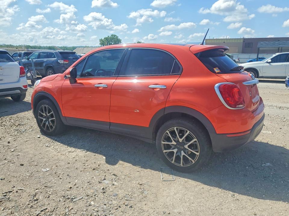2017 Fiat VIN ZFBCFYCB2HP518964 COPART salvage auction — NORMAL WEAR, Mt - Dealer Only Clean Title, sold $100 on 2026-08-18 (photo 2)