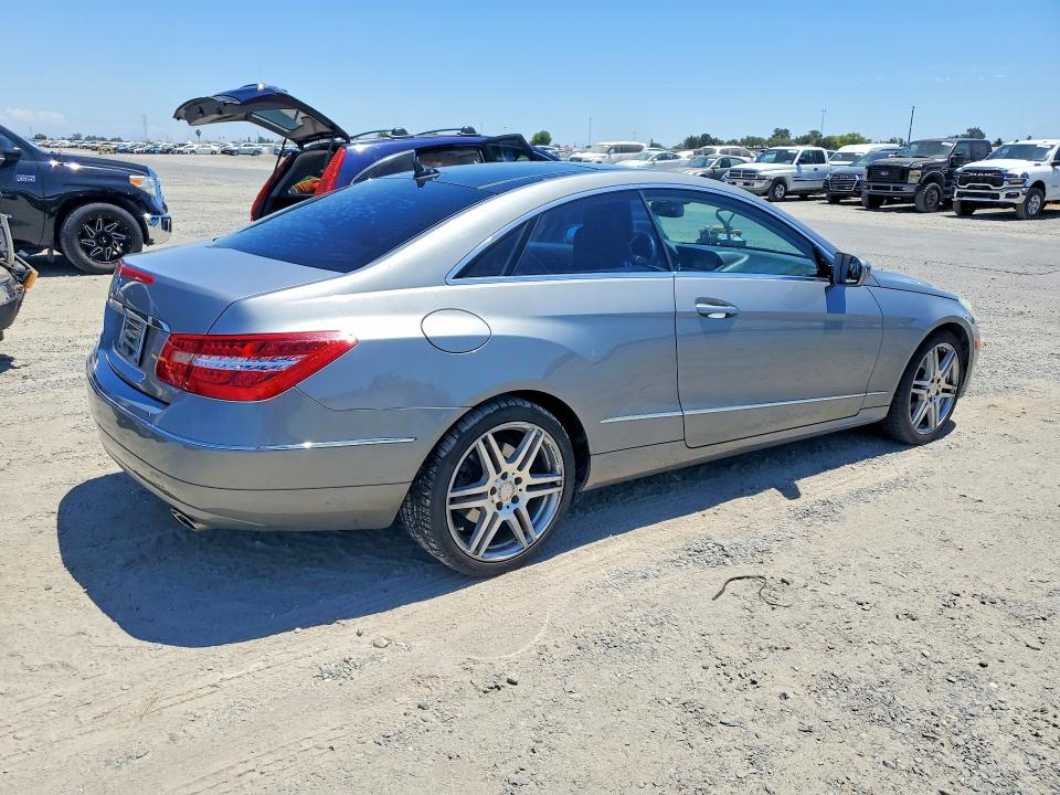2010 Mercedes-benz E-class VIN WDDKJ5GB5AF010845 COPART salvage auction — FRONT END, Ca - Salvage Certificate, sold $1,300 on 2026-07-28 (photo 3)