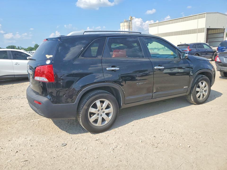 2011 Kia Sorento VIN 5XYKTDA13BG168713 COPART salvage auction — FRONT END, Mt - Dealer Only Clean Title, sold $100 on 2026-07-28 (photo 3)