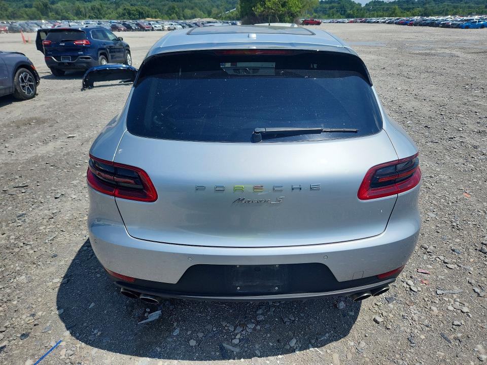 2016 Porsche Macan VIN WP1AB2A55GLB58846 COPART salvage auction — MECHANICAL, MO - CERTIFICATE OF TITLE, sold $6,500 on 2026-08-01 (photo 6)