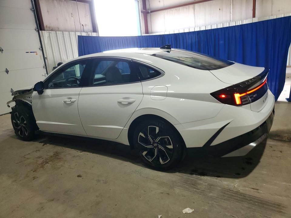 2025 Hyundai Sonata VIN KMHL64JA1SA489382 COPART salvage auction — FRONT END, FL - CERT OF TITLE SLVG REBUILDABLE, sold $8,700 on 2026-07-20 (photo 2)