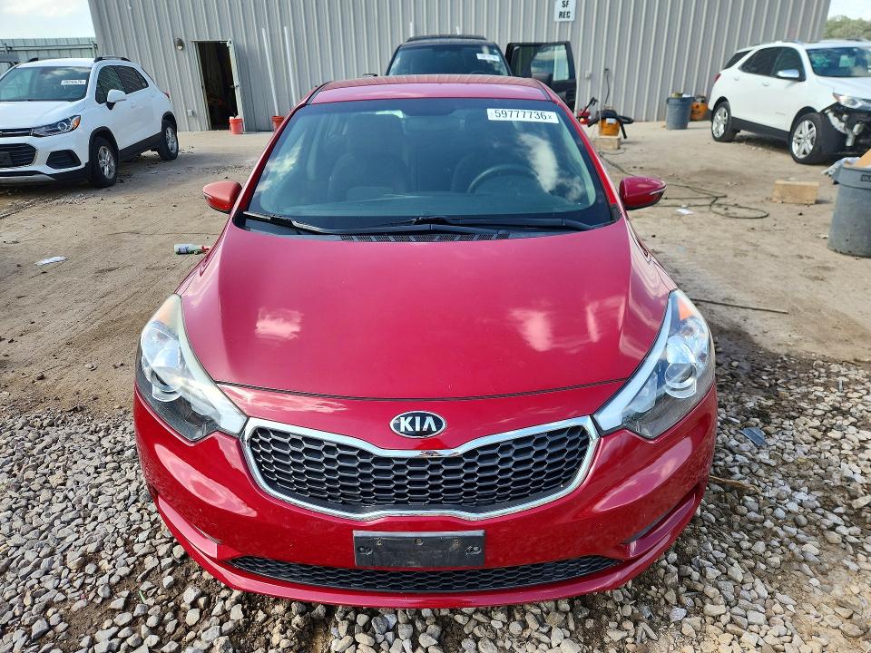 2015 Kia Forte VIN KNAFX4A63F5381321 COPART salvage auction — VANDALISM, Wi - Certificate Of Title, sold $825 on 2026-07-13 (photo 5)