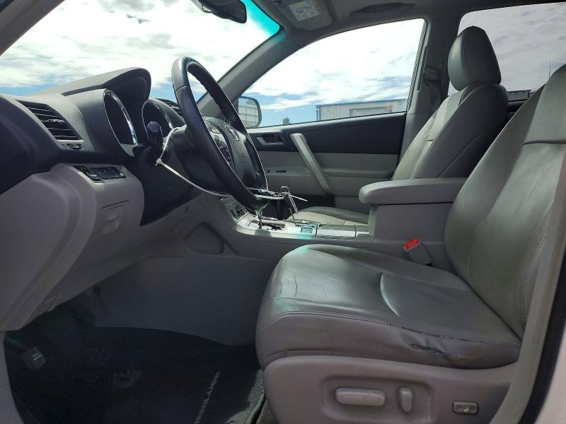 2013 Toyota Highlander VIN 5TDBK3EH7DS271756 COPART salvage auction — MINOR DENT/SCRATCHES, Ca - Salvage Certificate, sold $2,100 on 2026-07-31 (photo 7)