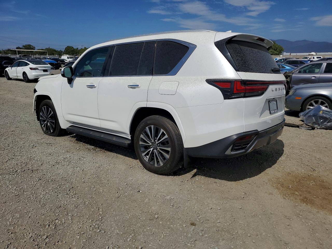 2024 Lexus LX 600 VIN JTJAB7CXXR4052240 COPART salvage auction — Front End, CA - SALVAGE CERTIFICATE, sold $60,000 on 2026-08-11 (photo 2)