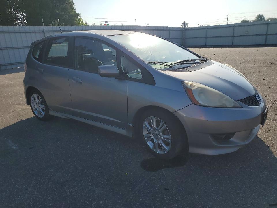 2009 Honda Fit VIN JHMGE88619S020622 COPART salvage auction — FRONT END, Ny - Dealer Only Clean Title, sold $425 on 2026-07-07 (photo 4)