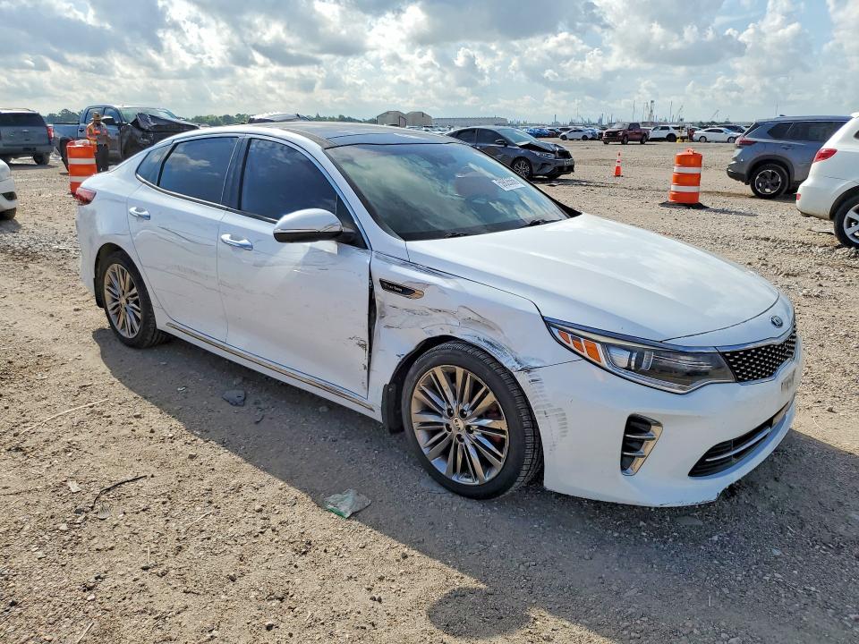 2016 Kia Optima VIN 5XXGV4L27GG113375 COPART salvage auction — SIDE, TX - SALVAGE VEHICLE TITLE (P), sold $2,600 on 2026-07-16 (photo 4)