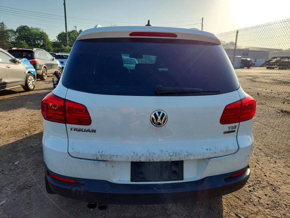 2017 Volkswagen Tiguan VIN WVGSV7AX8HK005862 COPART salvage auction — FRONT END, Pa - Certificate Of Salvage, sold $1,400 on 2026-08-12 (photo 6)