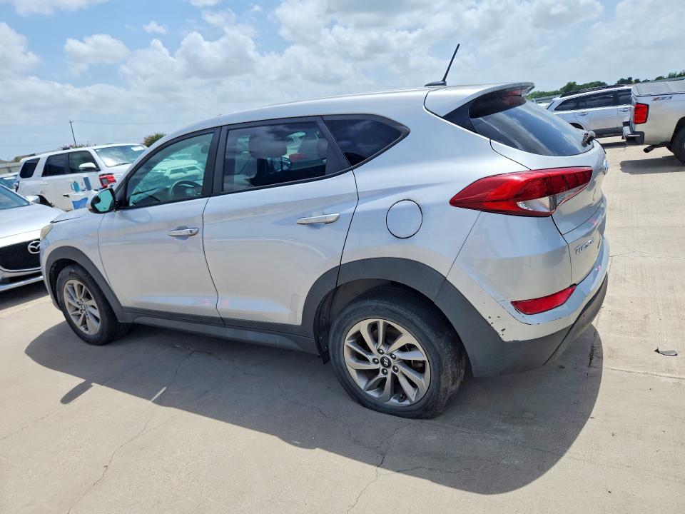 2017 Hyundai Tucson VIN KM8J23A45HU463804 COPART salvage auction — MINOR DENT/SCRATCHES, TX - CERTIFICATE OF TITLE, sold $2,200 on 2026-07-23 (photo 2)