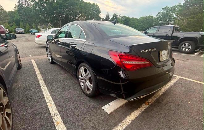 2019 Mercedes-benz Cla-class VIN WDDSJ4GB4KN698886 COPART salvage auction — NORMAL WEAR, CT - CERTIFICATE OF TITLE (P), sold $3,950 on 2026-07-17 (photo 3)