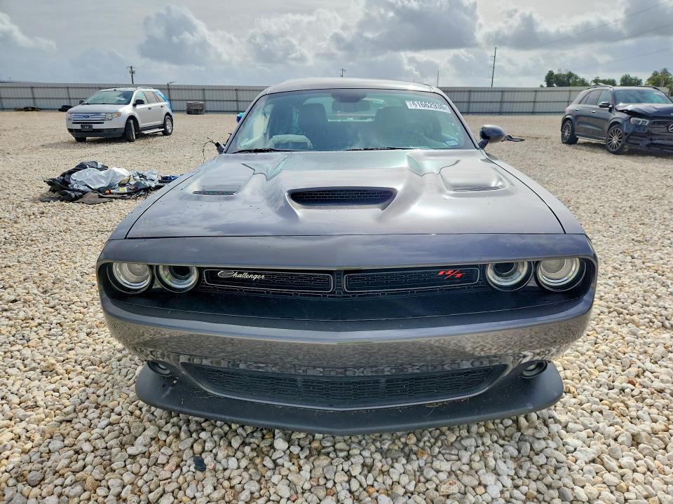 2023 Dodge Challenger VIN 2C3CDZFJ5PH662575 COPART salvage auction — SIDE, Tx - Salvage Vehicle Title, sold $15,400 on 2026-08-20 (photo 5)