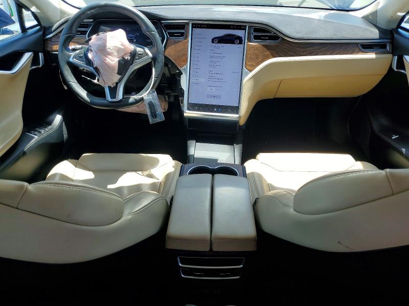2017 Tesla Model s VIN 5YJSA1E22HF187566 COPART salvage auction — FRONT END, Ca - Dis/Dlr/Exp Only Clean Title, sold $225 on 2026-07-29 (photo 8)