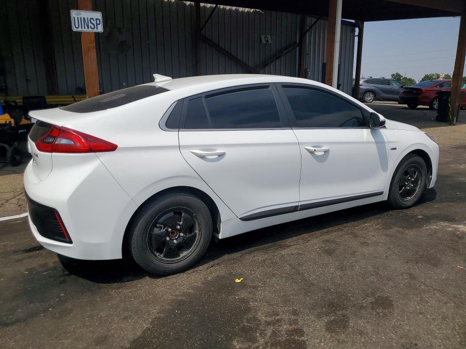 2019 Hyundai Ioniq VIN KMHC75LCXKU139636 COPART salvage auction — FRONT END, Az - Dis/Dlr/Exp Only Clean Title (P), sold $2,400 on 2026-07-23 (photo 3)