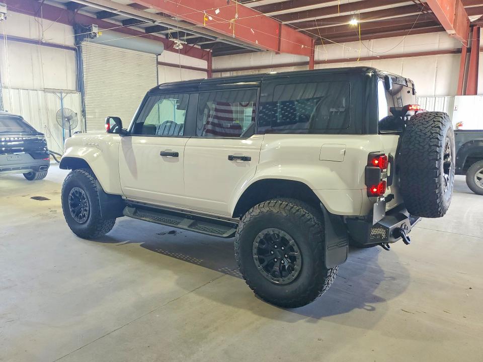 2024 Ford Bronco VIN 1FMEE0RR9RLB00792 COPART salvage auction — MINOR DENT/SCRATCHES, Wi - Cert Of Title W/Salvage Histor, sold $57,500 on 2026-08-03 (photo 2)