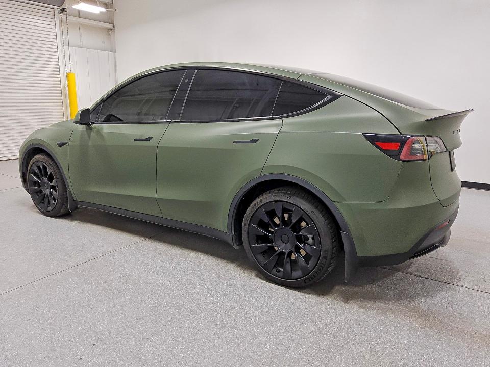 2020 Tesla Model y VIN 5YJYGDEE0LF022550 COPART salvage auction — MINOR DENT/SCRATCHES, Az - Certificate Of Title, sold $20,500 on 2026-07-28 (photo 2)