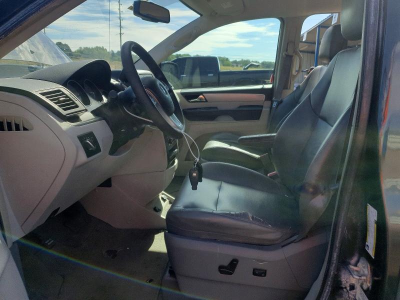 2012 Volkswagen Routan VIN 2C4RVABG2CR276327 COPART salvage auction — NORMAL WEAR, Co - Dis/Dlr/Exp Only Clean Title, sold $450 on 2026-08-05 (photo 7)