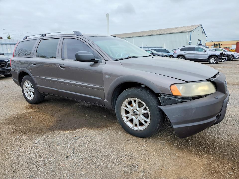 2006 Volvo Xc70 VIN YV4SZ592361230082 COPART salvage auction — FRONT END, On - Permit No Brand - Unfit, sold $375 on 2026-08-04 (photo 4)