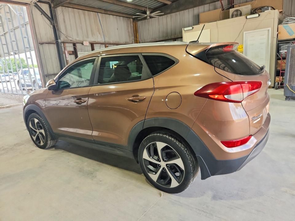 2016 Hyundai Tucson VIN KM8J3CA27GU229772 COPART salvage auction — HAIL, MO - CERTIFICATE OF TITLE, sold $1,900 on 2026-07-28 (photo 2)