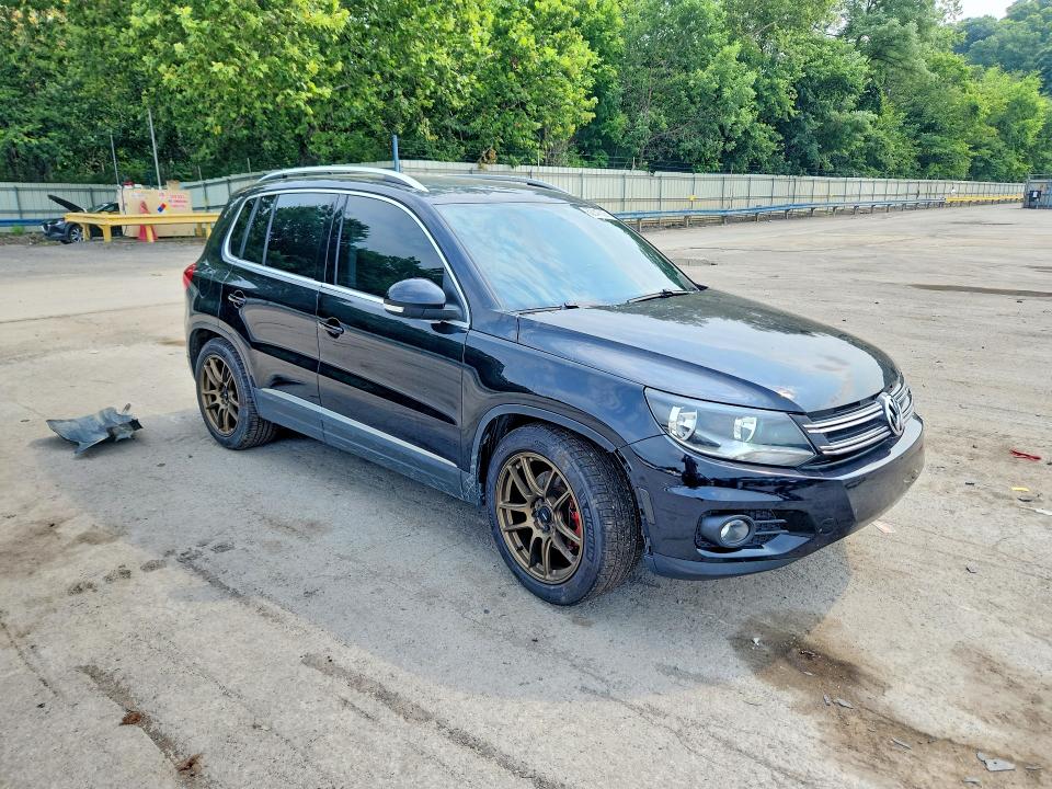 2015 Volkswagen Tiguan VIN WVGBV7AX5FW609889 COPART salvage auction — FRONT END, PA - CERTIFICATE OF SALVAGE, sold $1,600 on 2026-08-06 (photo 4)
