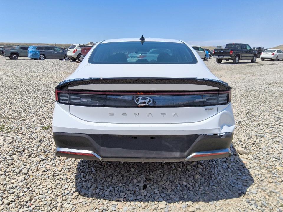2026 Hyundai Sonata hybrid VIN KMHL24JJ2TA157707 COPART salvage auction — FRONT END, UT - CERTIFICATE OF TITLE, sold $11,800 on 2026-07-27 (photo 6)
