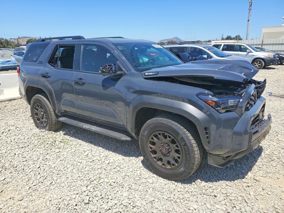 2026 Toyota 4runner VIN JTEVB5BRXT5044583 COPART salvage auction — FRONT END, Ca - Salvage Certificate, sold $27,750 on 2026-09-15 (photo 4)