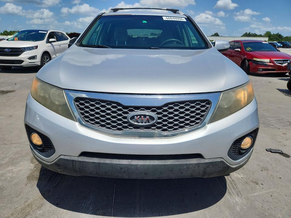 2012 Kia Sorento VIN 5XYKTDA26CG198587 COPART salvage auction — REAR END, FL - CERT OF TITLE SLVG REBUILDABLE, sold $1,650 on 2026-07-22 (photo 5)