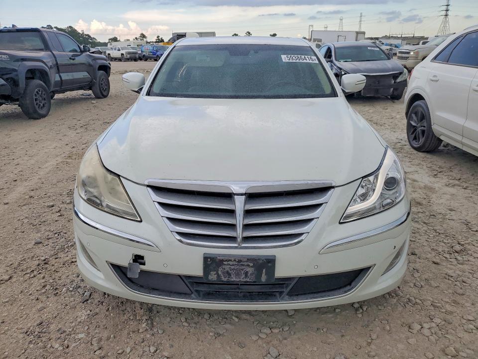 2012 Hyundai Genesis VIN KMHGC4DD6CU210962 COPART salvage auction — UNDERCARRIAGE, Tx - Salvage Vehicle Title, sold $675 on 2026-07-14 (photo 5)