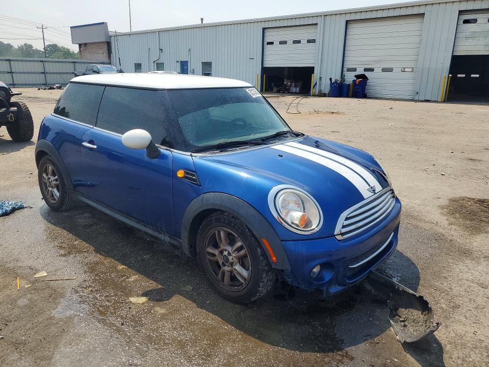 2013 Mini Cooper VIN WMWSU3C50DT684099 COPART salvage auction — FRONT END, Al - Cert Of Title-Salvage Title, sold $275 on 2026-08-27 (photo 4)