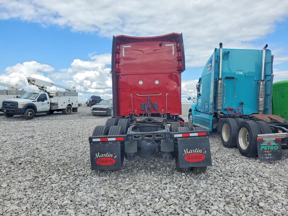 2025 Peterbilt 579 VIN 1XPBD49X8SD678297 COPART salvage auction — FRAME DAMAGE, KY - CERT OF TITLE-SALVAGE, sold $31,000 on 2026-08-27 (photo 6)