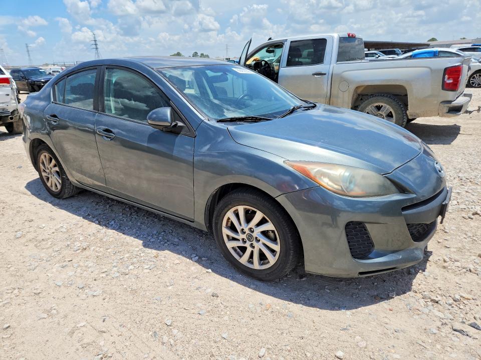 2013 Mazda 3 VIN JM1BL1V72D1777078 COPART salvage auction — WATER/FLOOD, Tx - Salvage Title-Flood Damage, sold $275 on 2026-07-28 (photo 4)