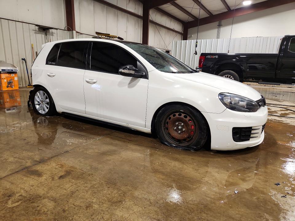 2014 Volkswagen Gti VIN WVWGD7AJ7EW010631 COPART salvage auction — REAR END, PA - CERTIFICATE OF SALVAGE, sold $1,050 on 2026-08-04 (photo 4)