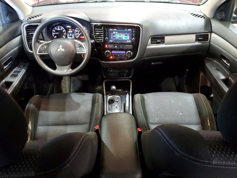 2018 Mitsubishi Outlander VIN JA4AZ3A30JZ041434 COPART salvage auction — MINOR DENT/SCRATCHES, Ct - Clean Title, sold $3,900 on 2026-07-14 (photo 8)