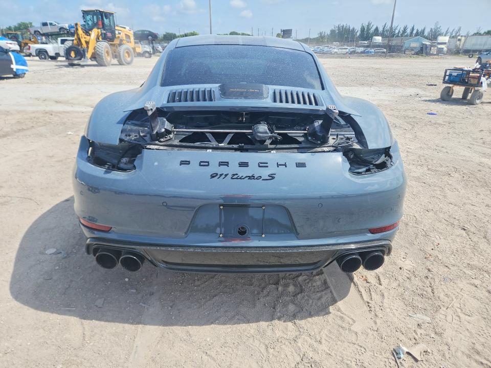 2018 Porsche 911 VIN WP0AD2A94JS156923 COPART salvage auction — FRONT END, FL - CERT OF TITLE SLVG REBUILDABLE, sold $143,000 on 2026-08-11 (photo 6)