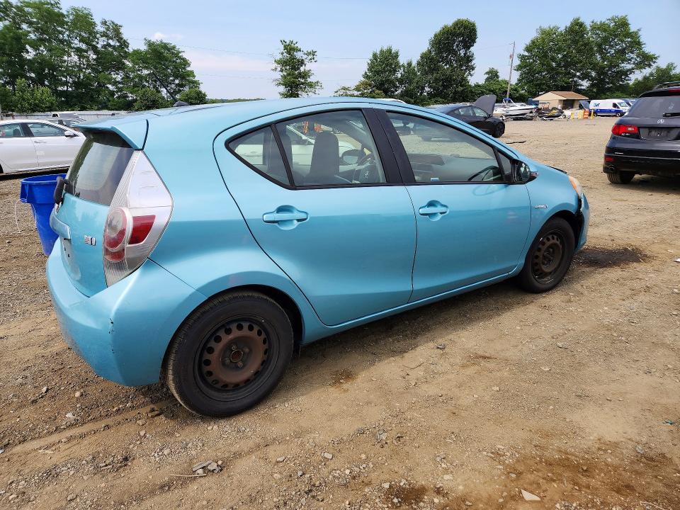 2013 Toyota Prius c VIN JTDKDTB35D1031718 COPART salvage auction — WATER/FLOOD, NJ - CERT OF TITLE-SALVAGE FLOOD (P), sold $625 on 2026-07-22 (photo 3)