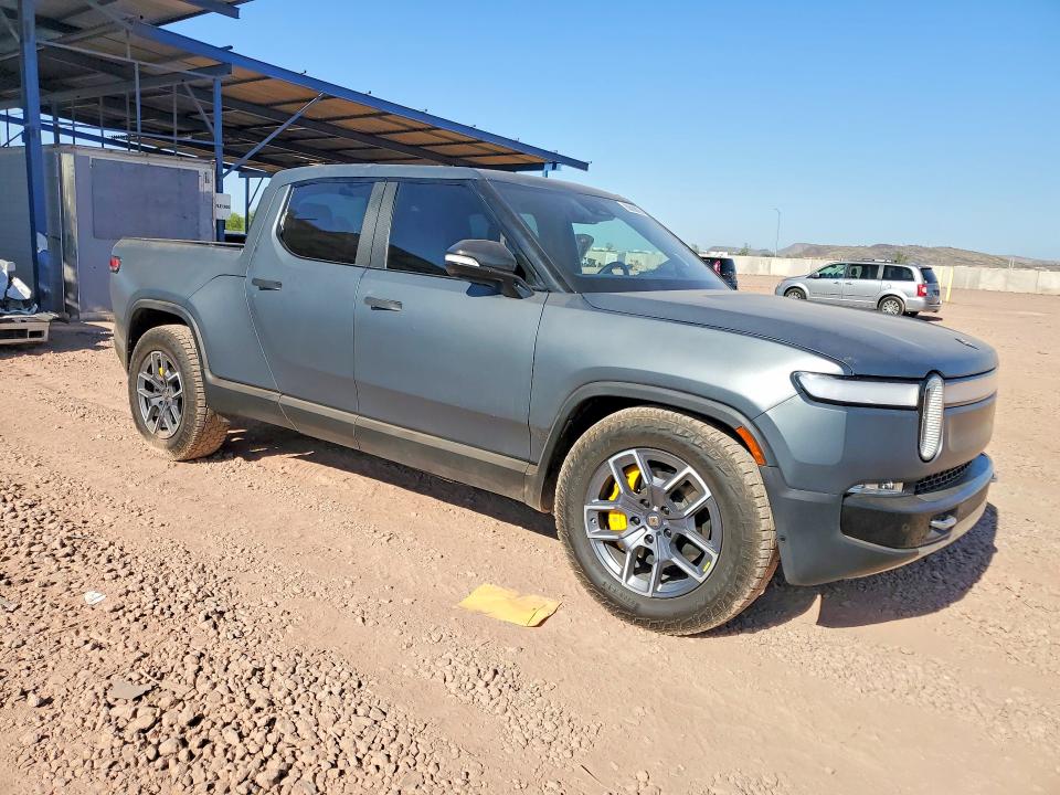 2022 Rivian R1t VIN 7FCTGAAL1NN006224 COPART salvage auction — MINOR DENT/SCRATCHES, Az - Cert Of Title-Restored Salvage, sold $17,200 on 2026-07-21 (photo 4)