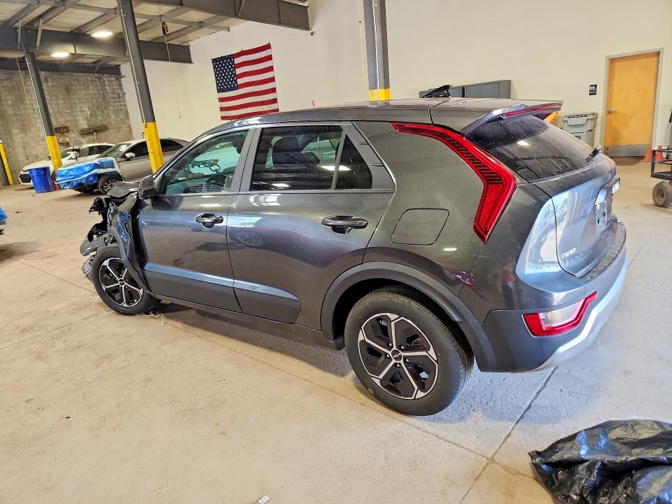 2026 Kia Niro VIN KNDCP3LE2T5322910 COPART salvage auction — FRONT END, PA - CERT OF TITLE, sold $4,100 on 2026-07-22 (photo 2)